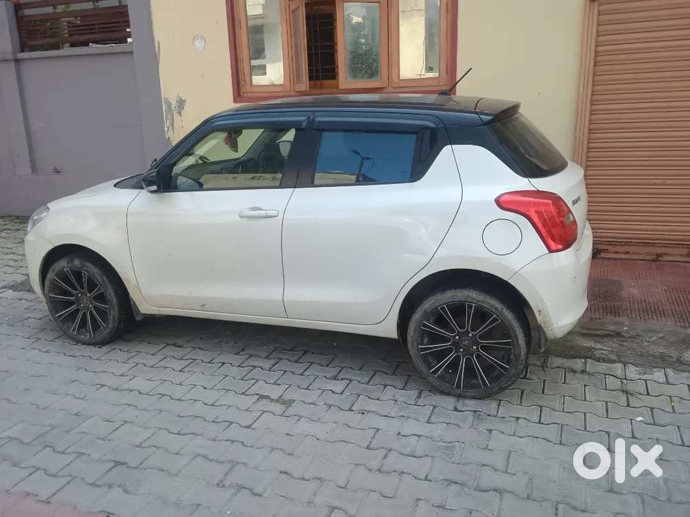 Maruti Suzuki Swift Vxi 2024