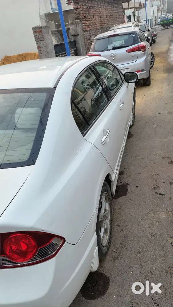 Honda Civic 2006 Cng & Hybrids Well Maintained