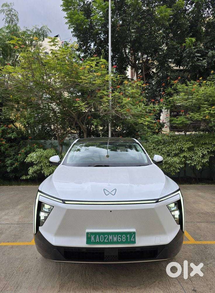 Mahindra Xev 9e Pack Three (top Model), 2025, Electric