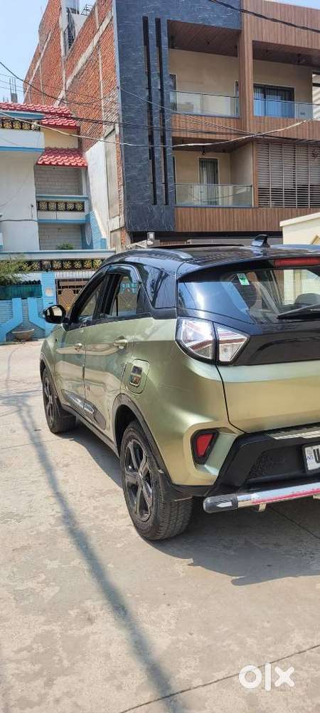 Tata Nexon 1.2 Revotron Xz Plus Dual Tone, 2022, Petrol