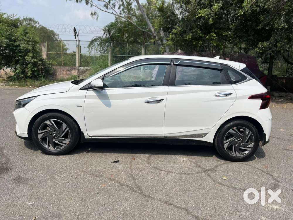 Hyundai I20 Petrol Asta Option, 2022, Petrol