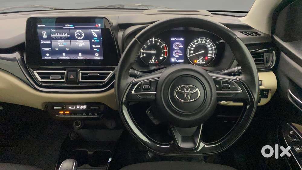 Toyota Glanza 1.2 V Amt, 2022, Petrol