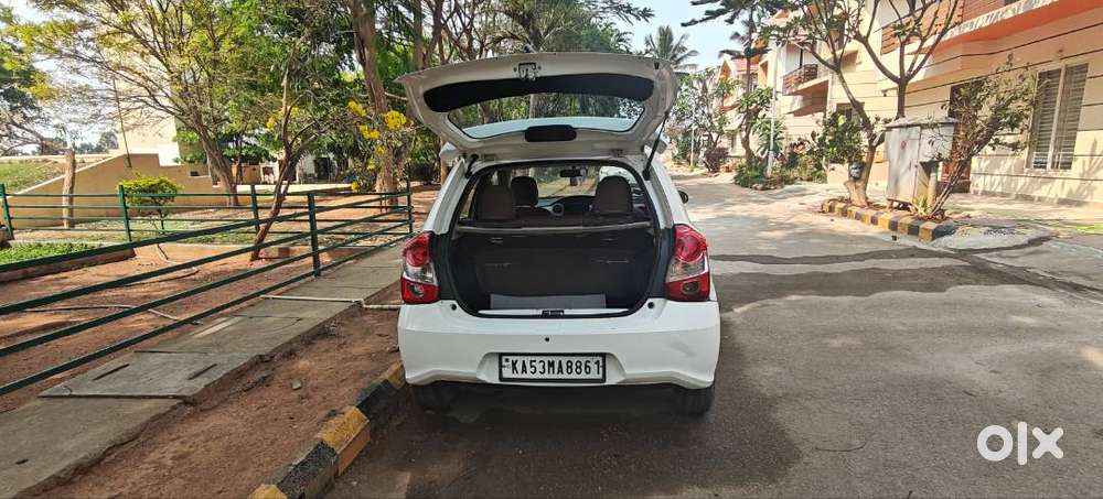 Toyota Etios Liva - 2013