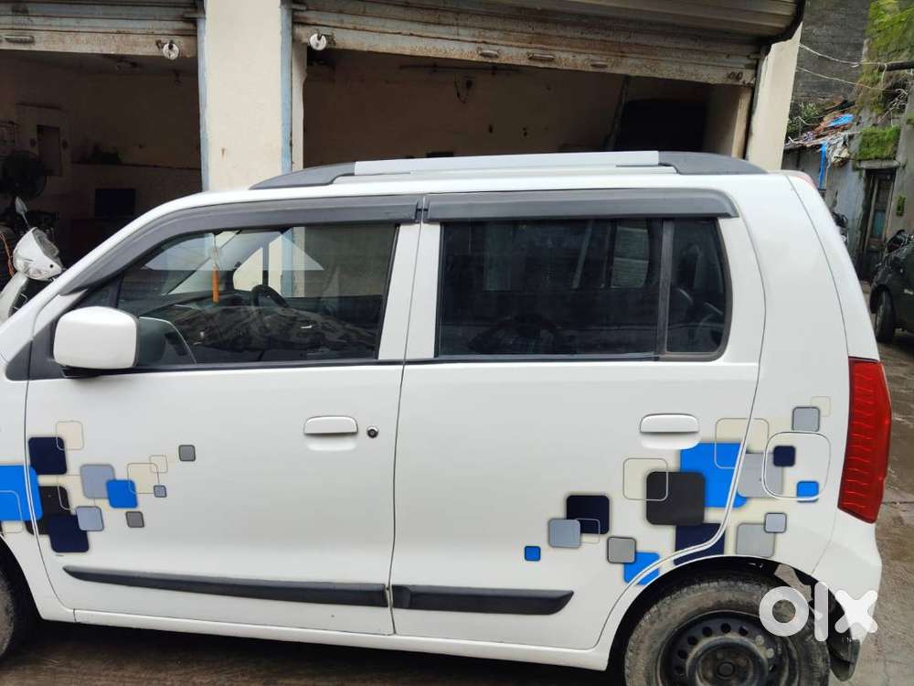 Brand:- Maruyi Suzuki, Car Name:- Wagon R, Model:- 2012, Colour:-white