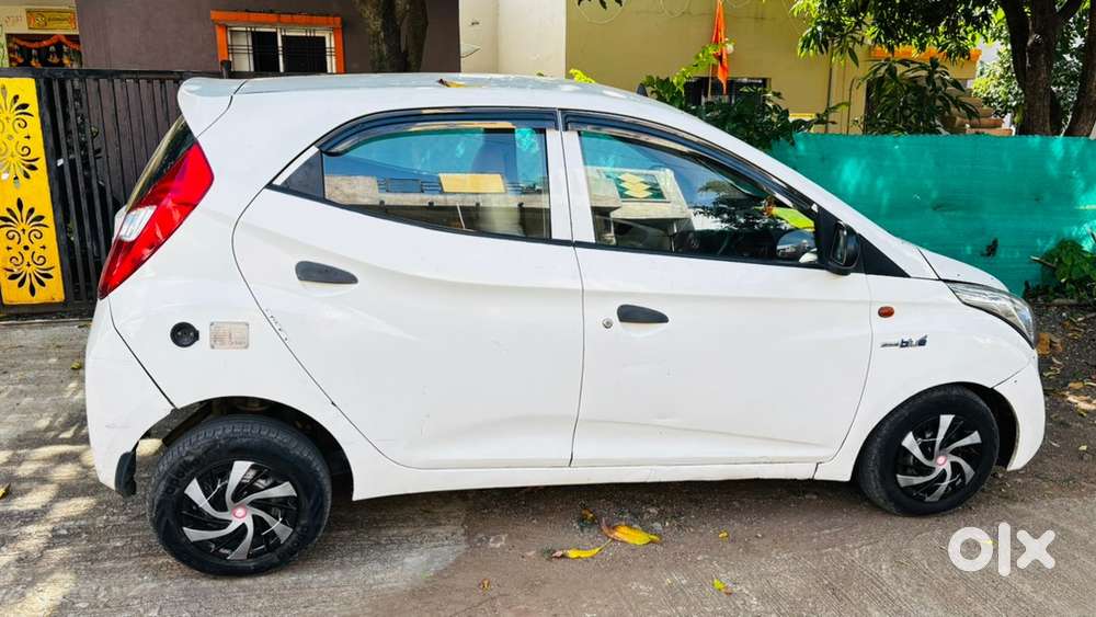 Hyundai Eon 2012 Petrol Well Maintained