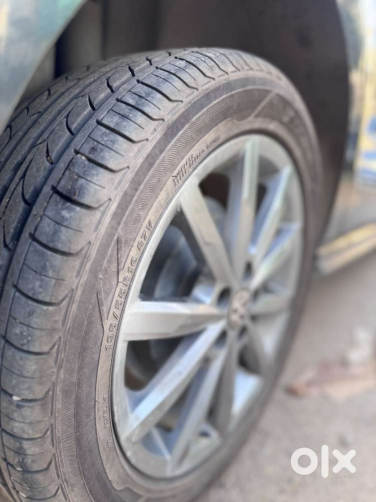 Volkswagen Vento 1.0 Highline Plus At, 2021, Petrol