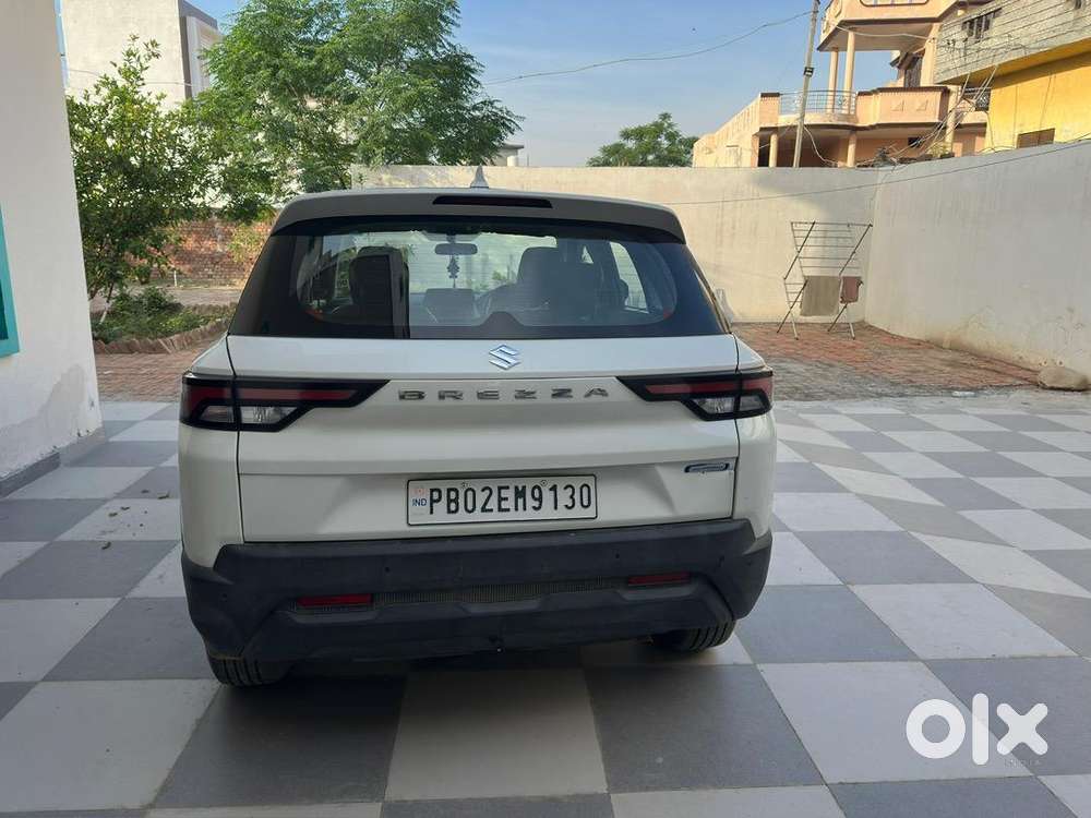 Maruti Suzuki Brezza 2023 Petrol Well Maintained
