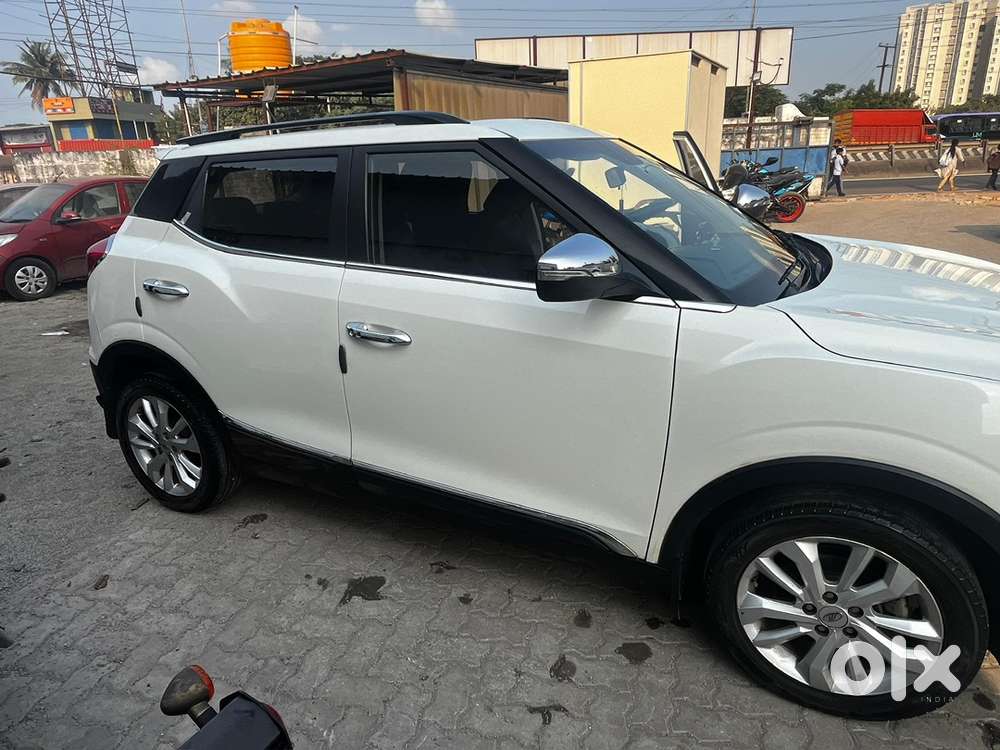 Mahindra Xuv300 2021 Petrol Well Maintained