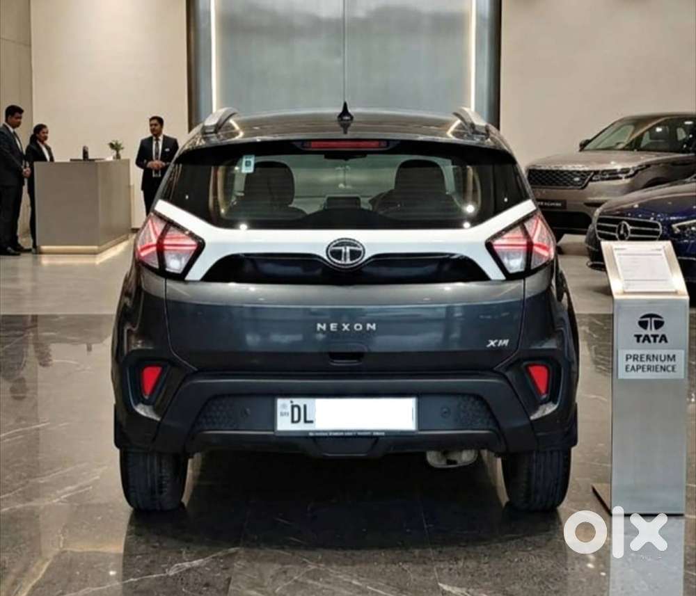 Tata Nexon, 2021, Petrol