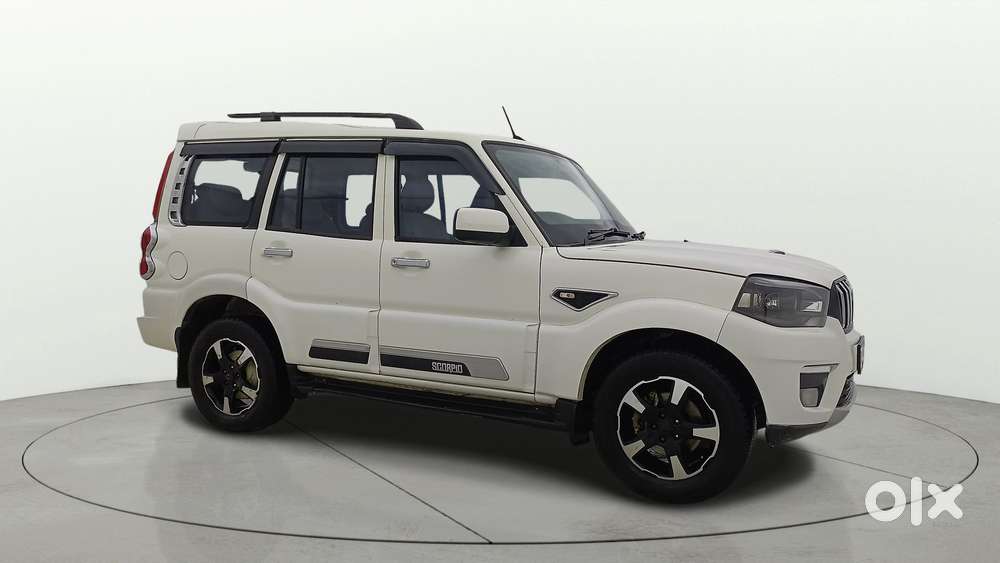 Mahindra Scorpio Classic 2.2 S 11 Mt 7 Str, 2023, Diesel