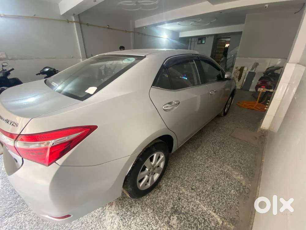 Toyota Corolla Altis 2016, Dual Vvti