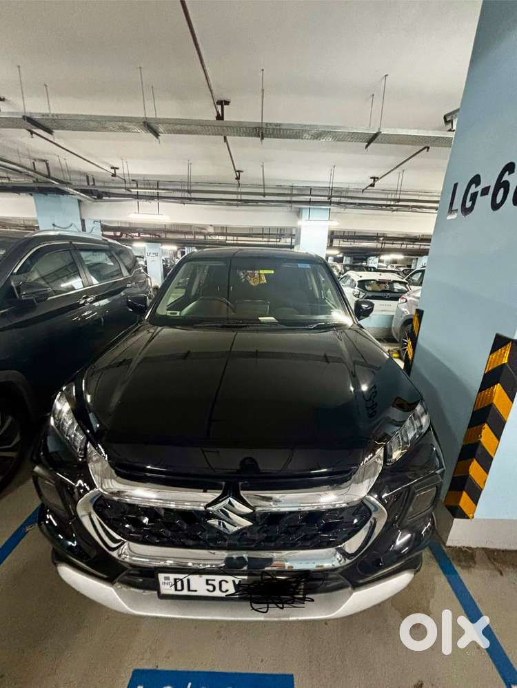 Maruti Suzuki Grand Vitara 2023 Cng & Hybrids Well Maintained