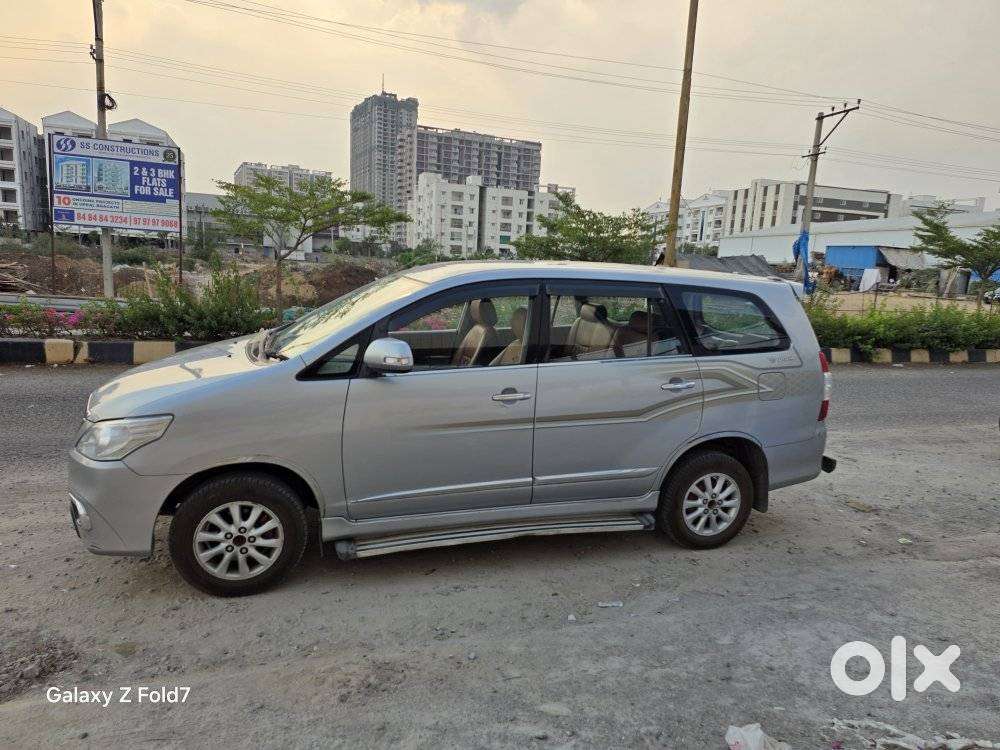 Toyota Innova 2.5 V 7 Str, 2015, Diesel