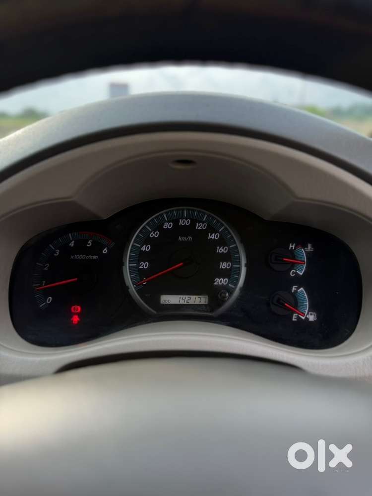 Toyota Innova Diesel 2013
