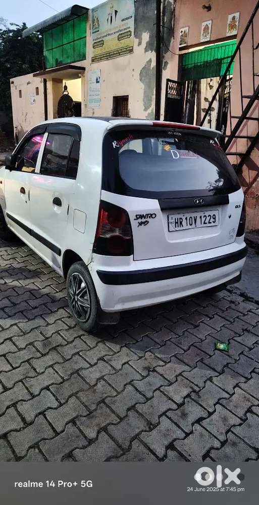 Hyundai Santro Gls Ii 2013   Argent Sale