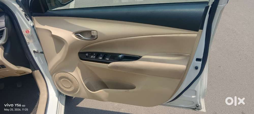 Toyota Yaris G Cvt, 2021, Petrol