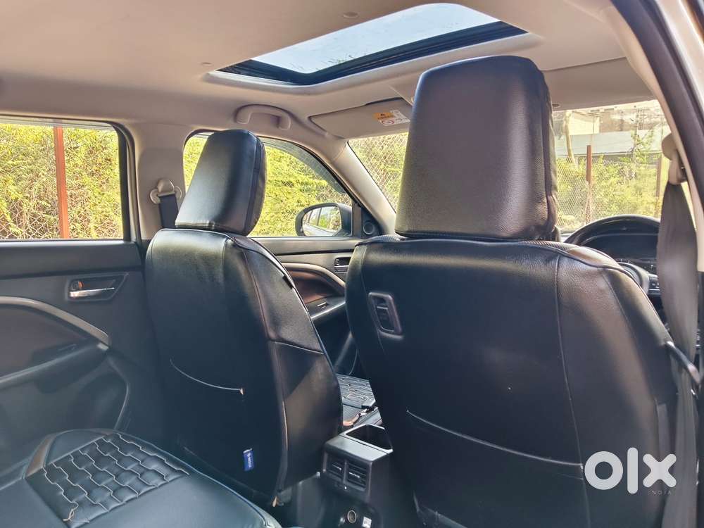 Maruti Suzuki Brezza 1.5 Zxi Smart Hybrid Dual Tone, 2023, Petrol