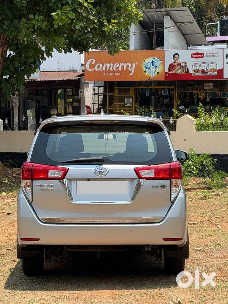 Toyota Innova Crysta 2019