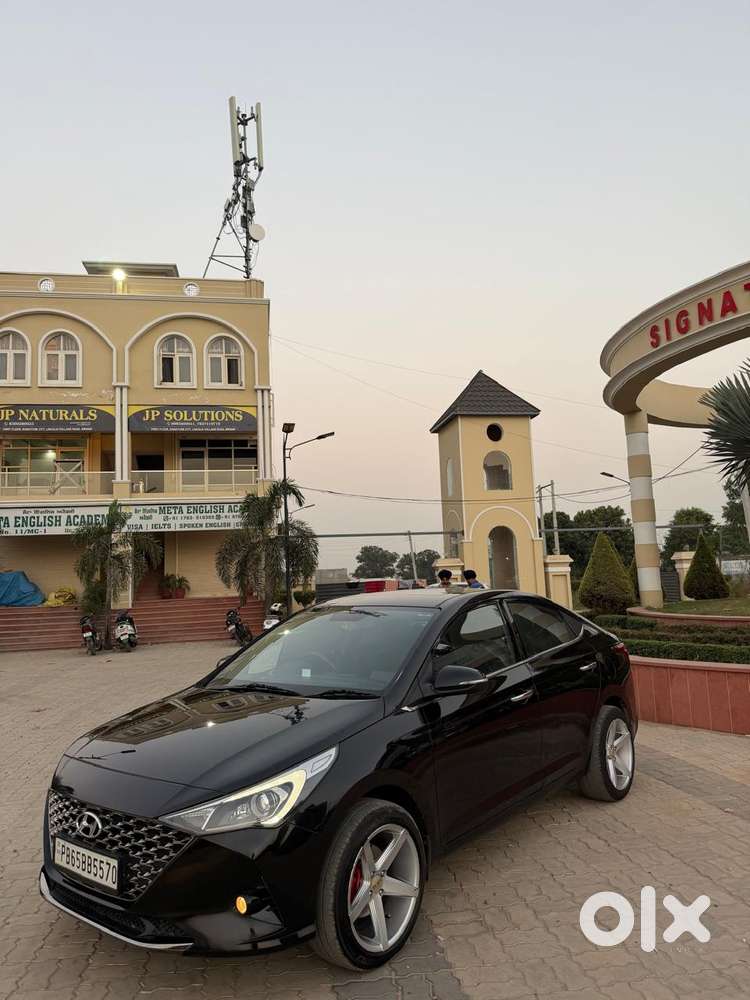 Hyundai Verna 1.5 Sx Diesel Mt, 2022, Diesel