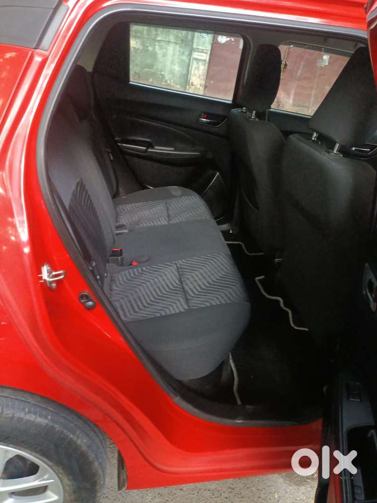 Maruti Suzuki Swift Amt Zxi, 2018, Petrol