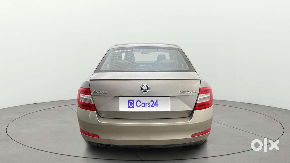 Skoda Octavia 1.8 Tsi Style Plus At, 2016, Petrol