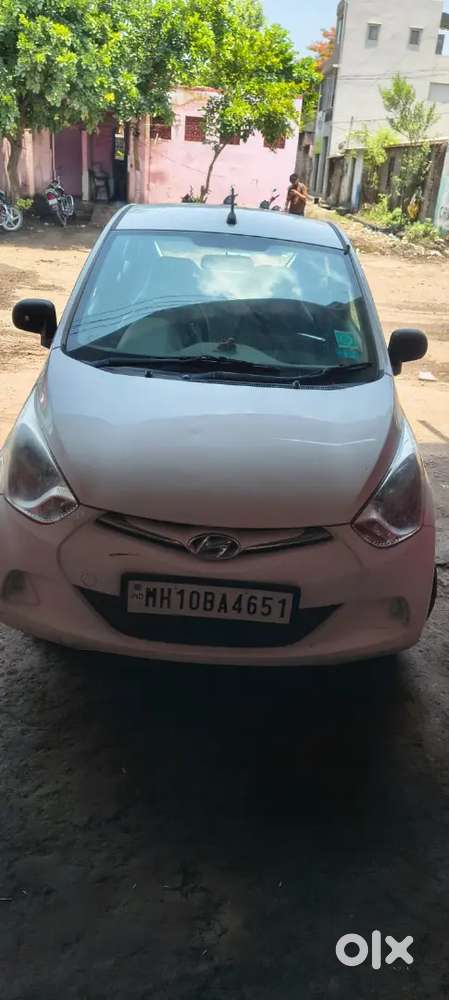 Hyundai Eon Magna+ 2012 Petrol Manual