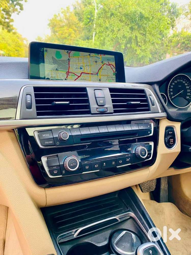 Bmw 3 Series 2.0 320i Luxury Line, 2016, Petrol
