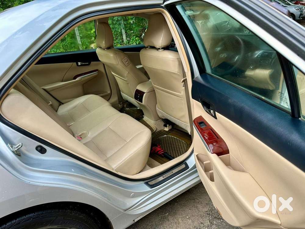 Toyota Camry 2.5 G Petrol Automatic 2014
