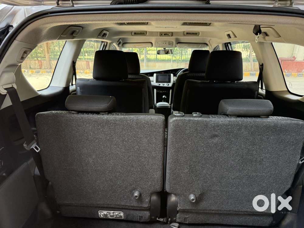 Toyota Innova Crysta 2.4 G Mt 7 Str, 2019, Diesel