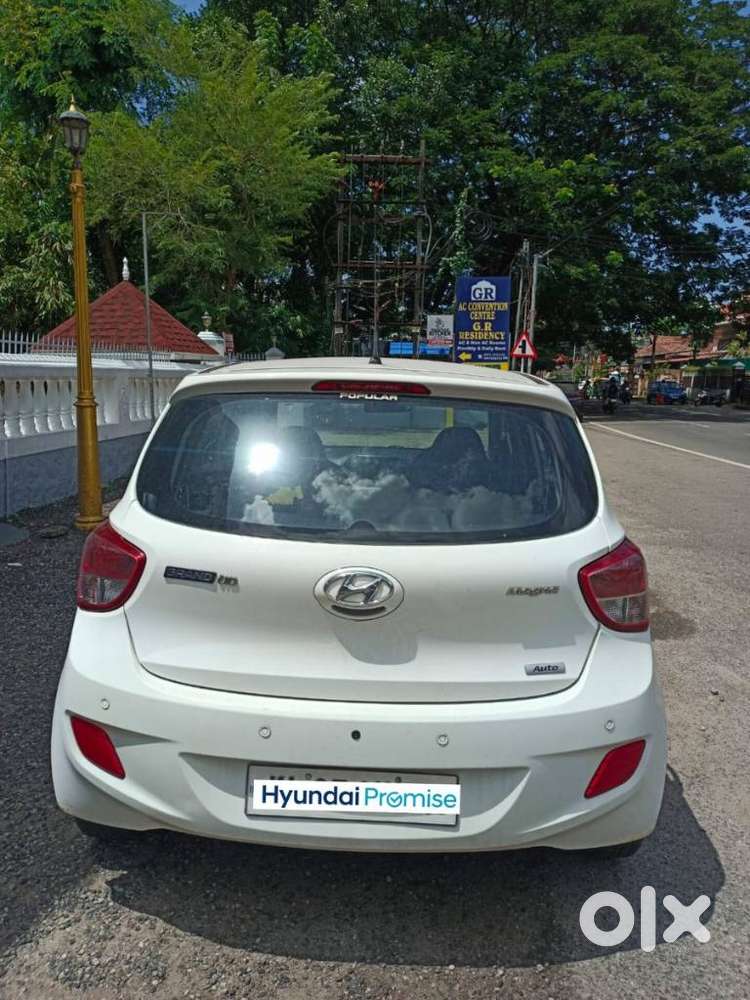 Hyundai Grand I10 Magna O At Petrol, 2016, Petrol