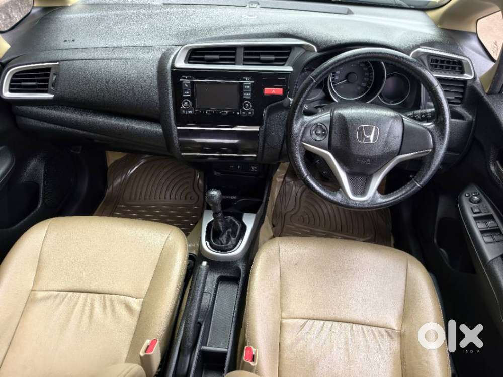 Honda Jazz 1.2 V I Vtec Privilege, 2016, Petrol