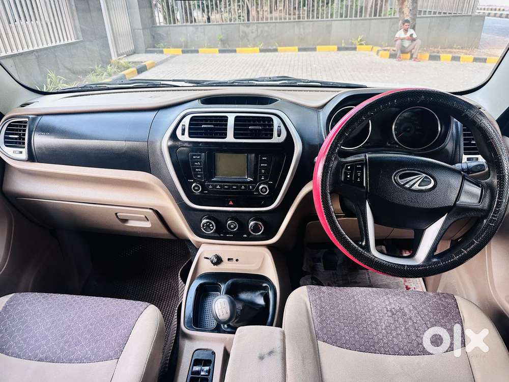 Mahindra Xuv300 W8 Diesel, 2016