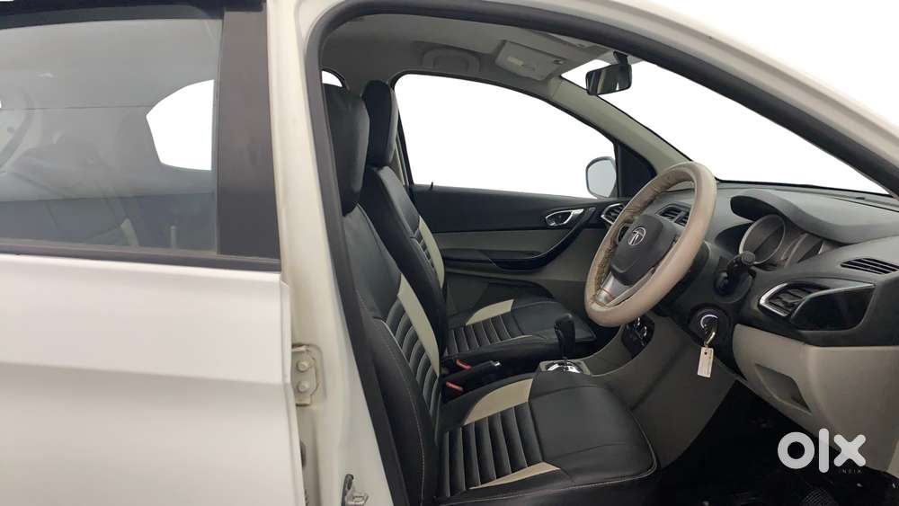 Tata Tiago 1.2 Revotron Xza, 2017, Petrol