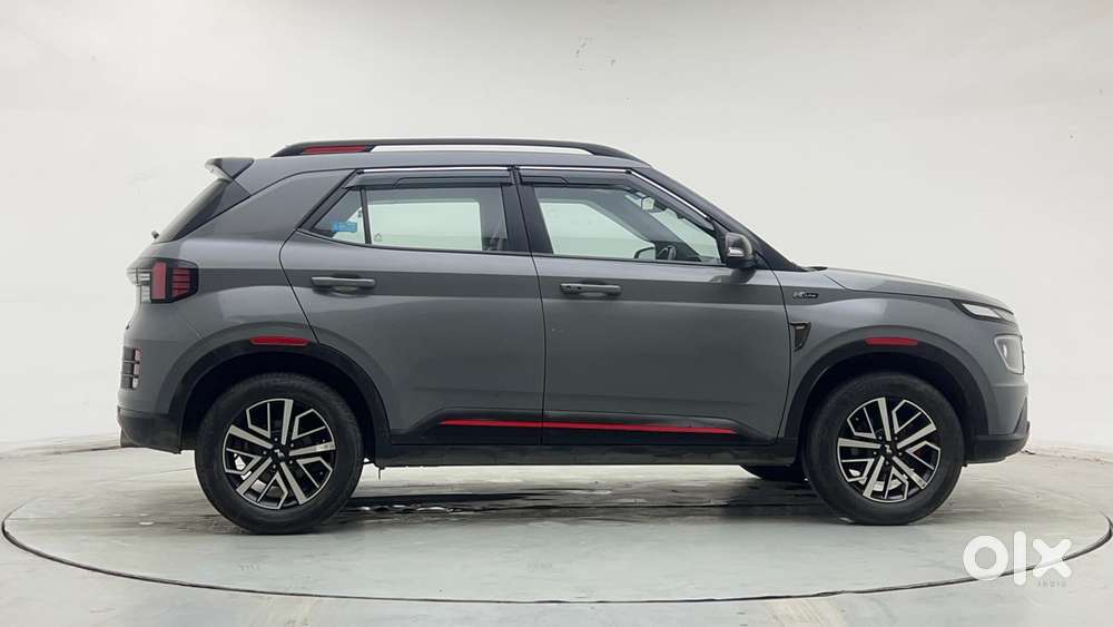 Hyundai Venue N Line N8 Dct, 2022, Petrol