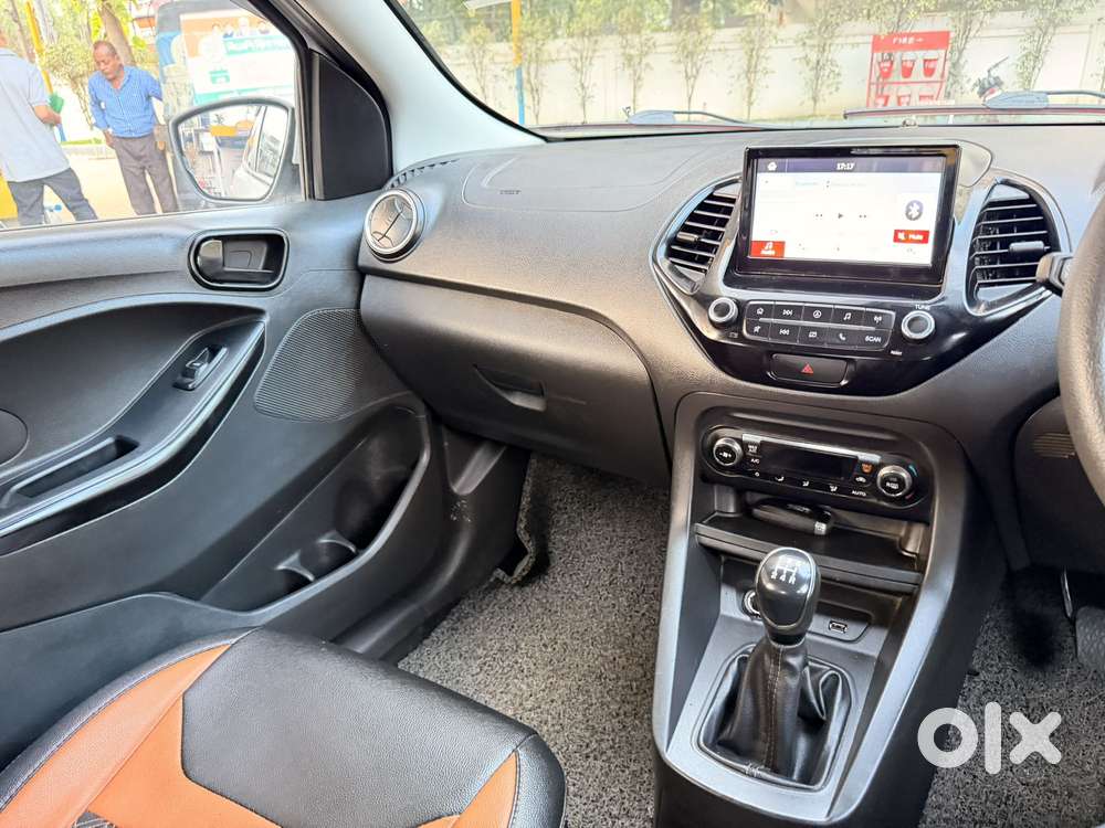 Ford Figo 2012-2015 Petrol Titanium, 2020, Petrol