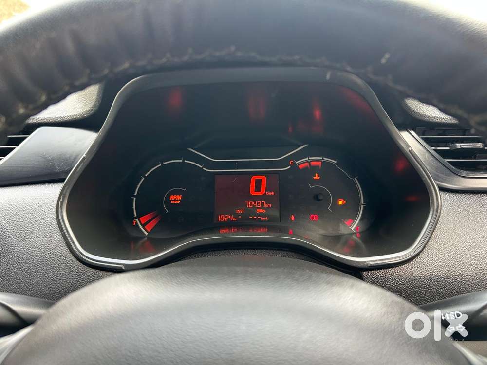 Renault Triber 1.0 Rxe, 2020, Petrol