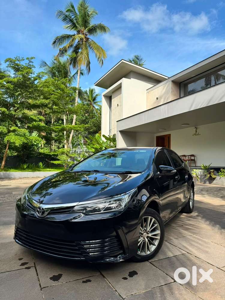 Toyota Corolla Altis Diesel Well Maintained 2017 Model