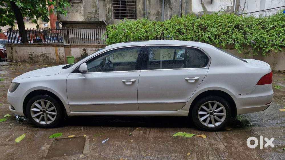 Skoda Superb 1.8 Elegance Tsi At, 2014, Petrol