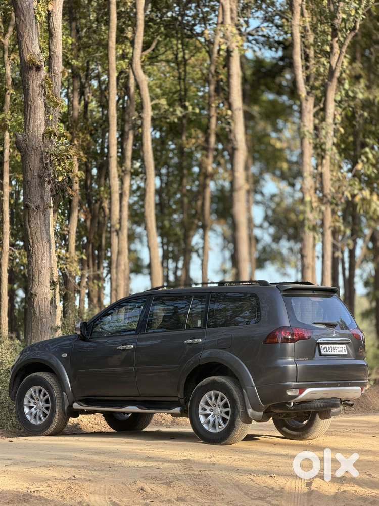 Mitsubishi Pajero Sport 2.5 Manual, 2014, Diesel