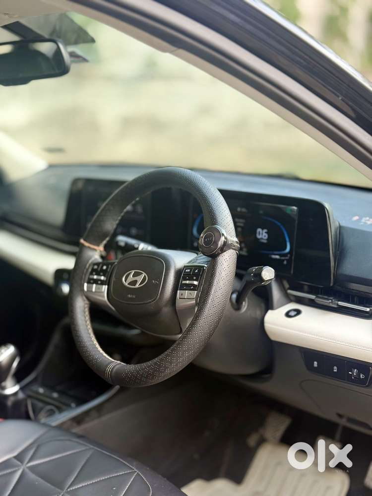 Hyundai Verna 1.5 Sx Petrol Mt, 2023, Petrol