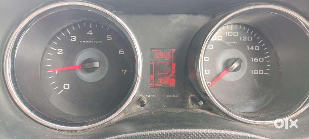 Mahindra Tuv 300 Mhawk100 T8, 2018, Diesel