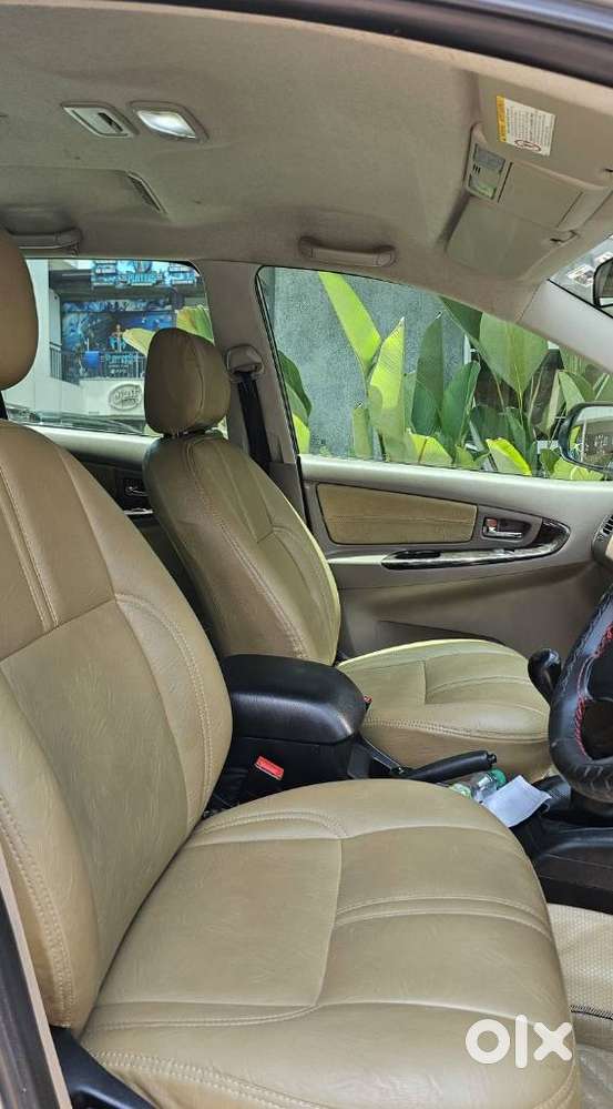 Toyota Innova 2.5 Vx 7 Seater Bs Iv, 2016, Diesel