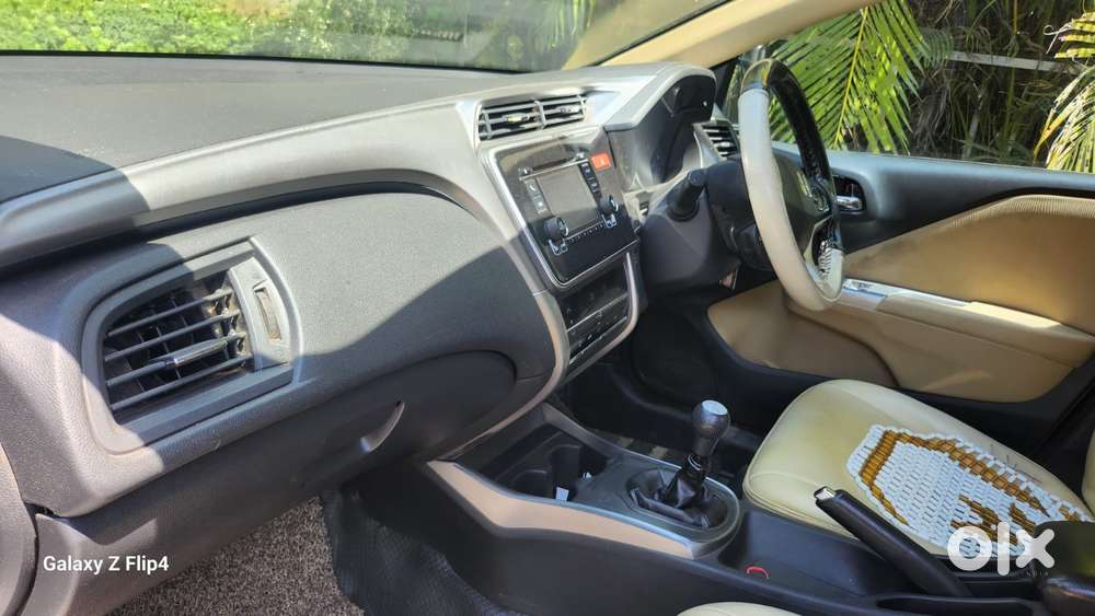 Honda City I-dtec V, 2015, Diesel