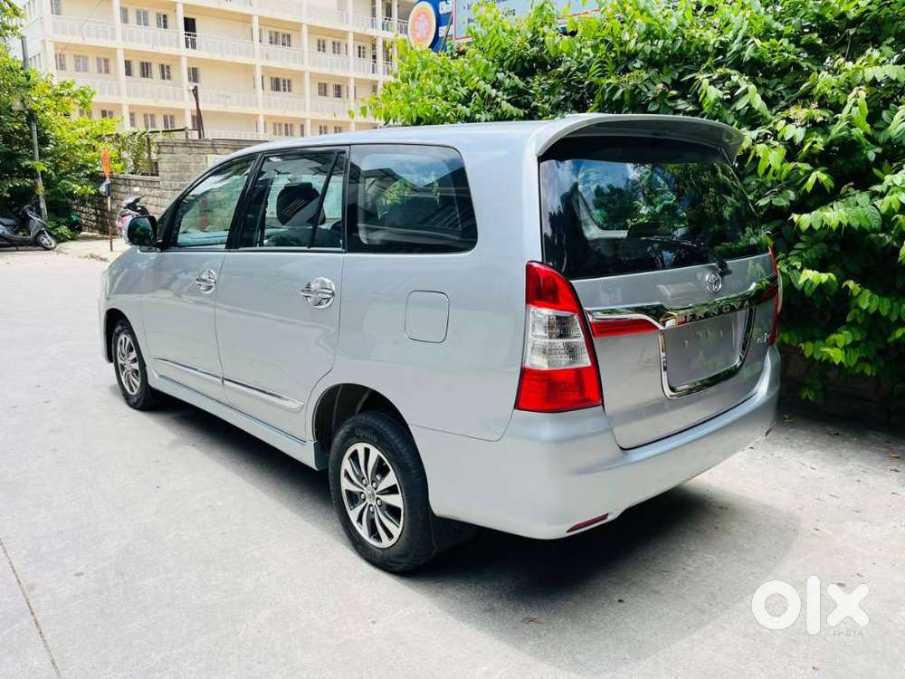 Toyota Innova 2.5 EV PS 8 STR BS-III, 2015, Diesel