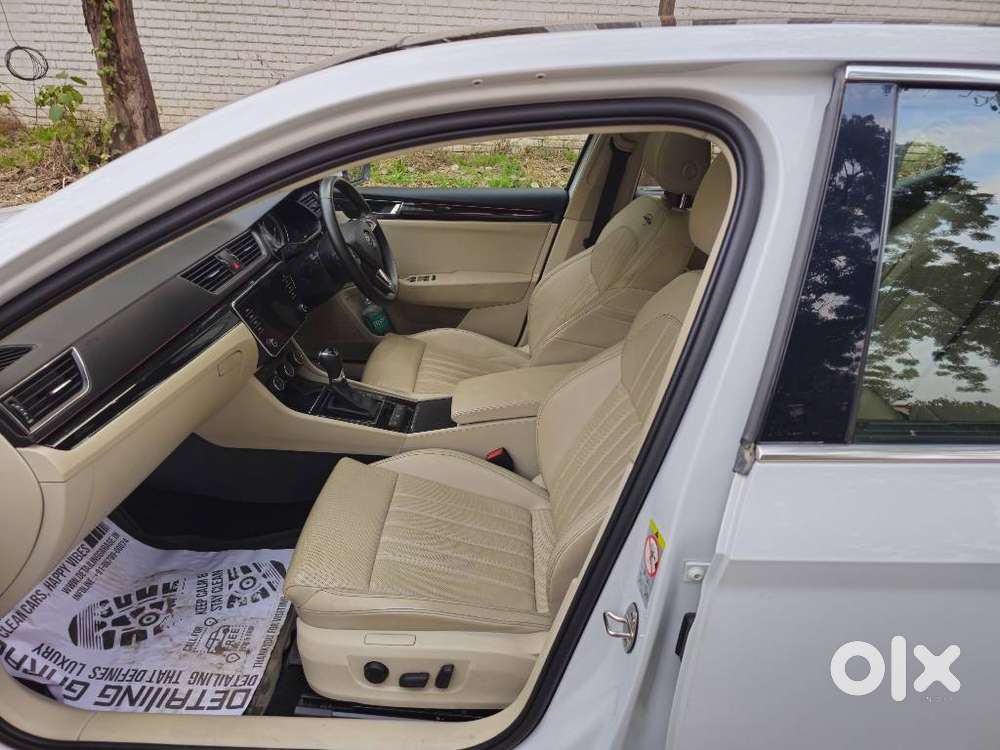 Skoda Superb 2.0 L&k Tsi At, 2020, Petrol