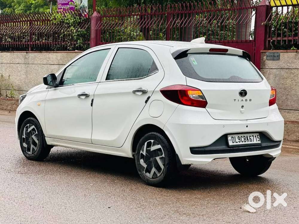 Tata Tiago 1.05 Revotorq Xm, 2025, Petrol