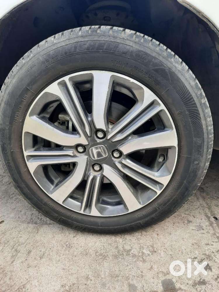Honda City V Automatic (avn), 2017, Petrol