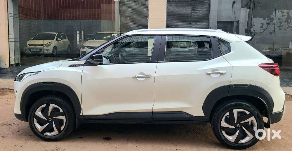 Nissan Magnite, 2025, Petrol