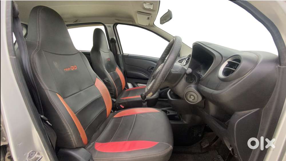 Datsun Redigo T Option, 2017, Petrol