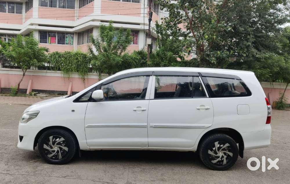 Toyota Innova 2.5 G (diesel) 7 Seater, 2016, Diesel